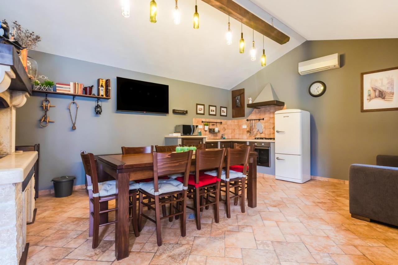 Villa Oasi Verde Bibici Екстериор снимка