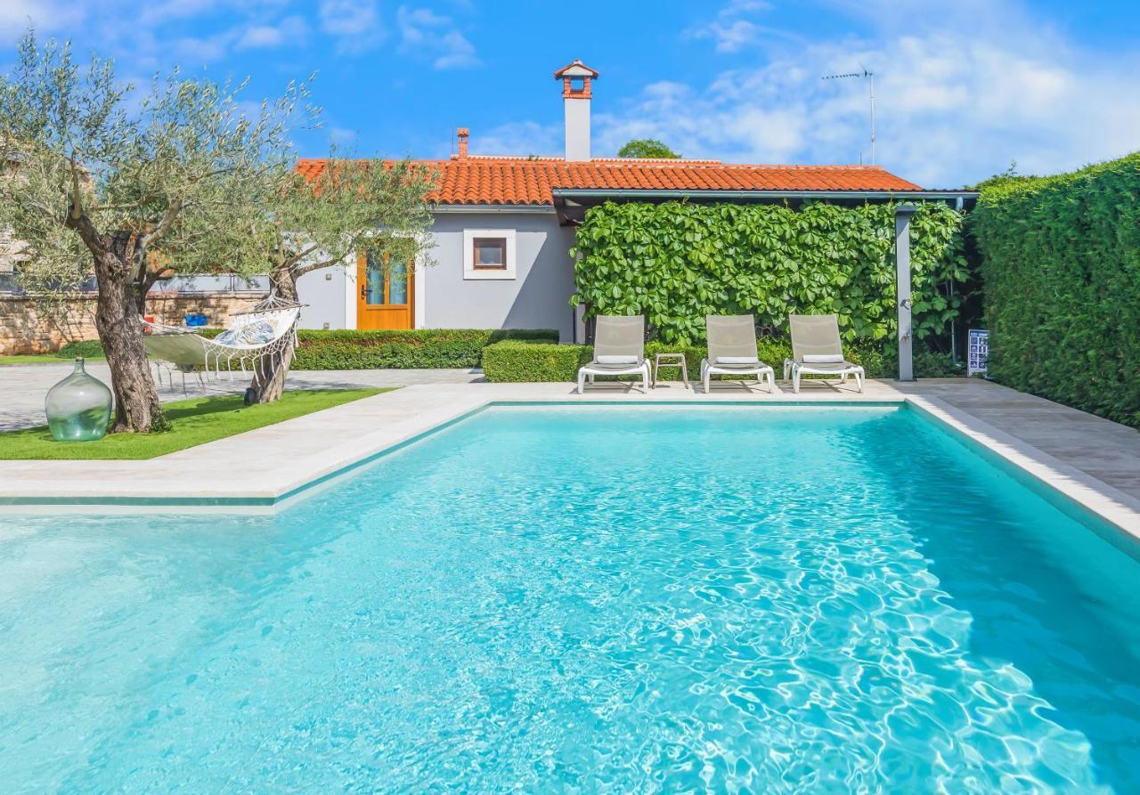Villa Oasi Verde Bibici Екстериор снимка